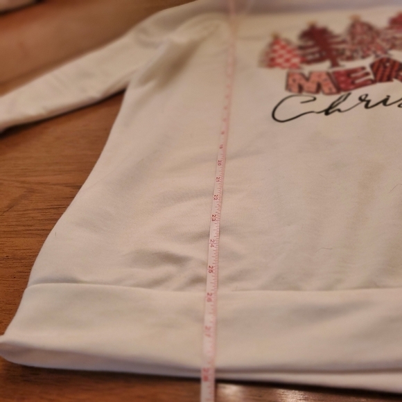 Merry Christmas Graphic Holiday Trees Long Sleeve Sz. 2X Sweatshirt - Picture 10 of 10